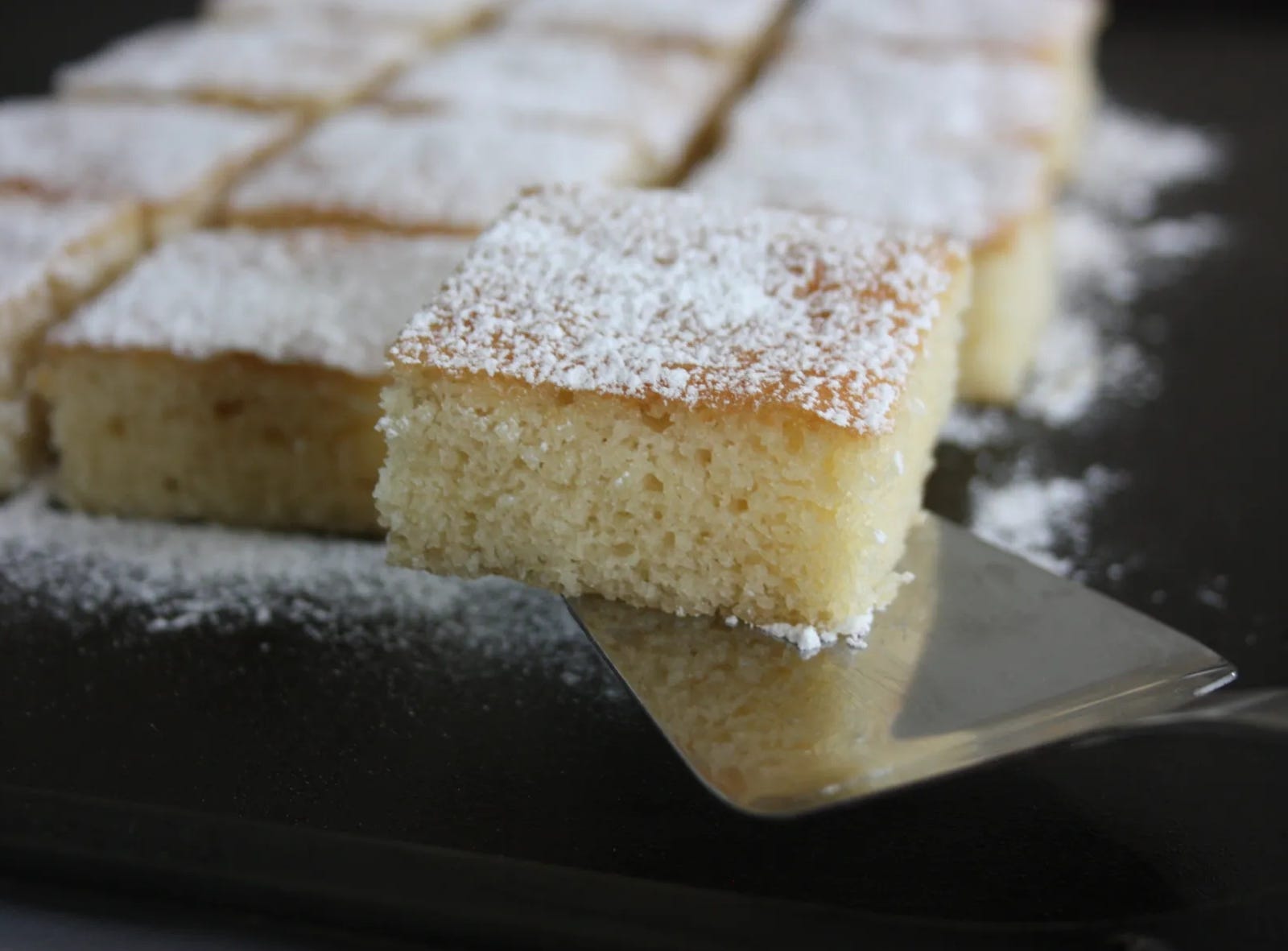 Sockerkaka i rutor | Madame Edith | Allt om Mat