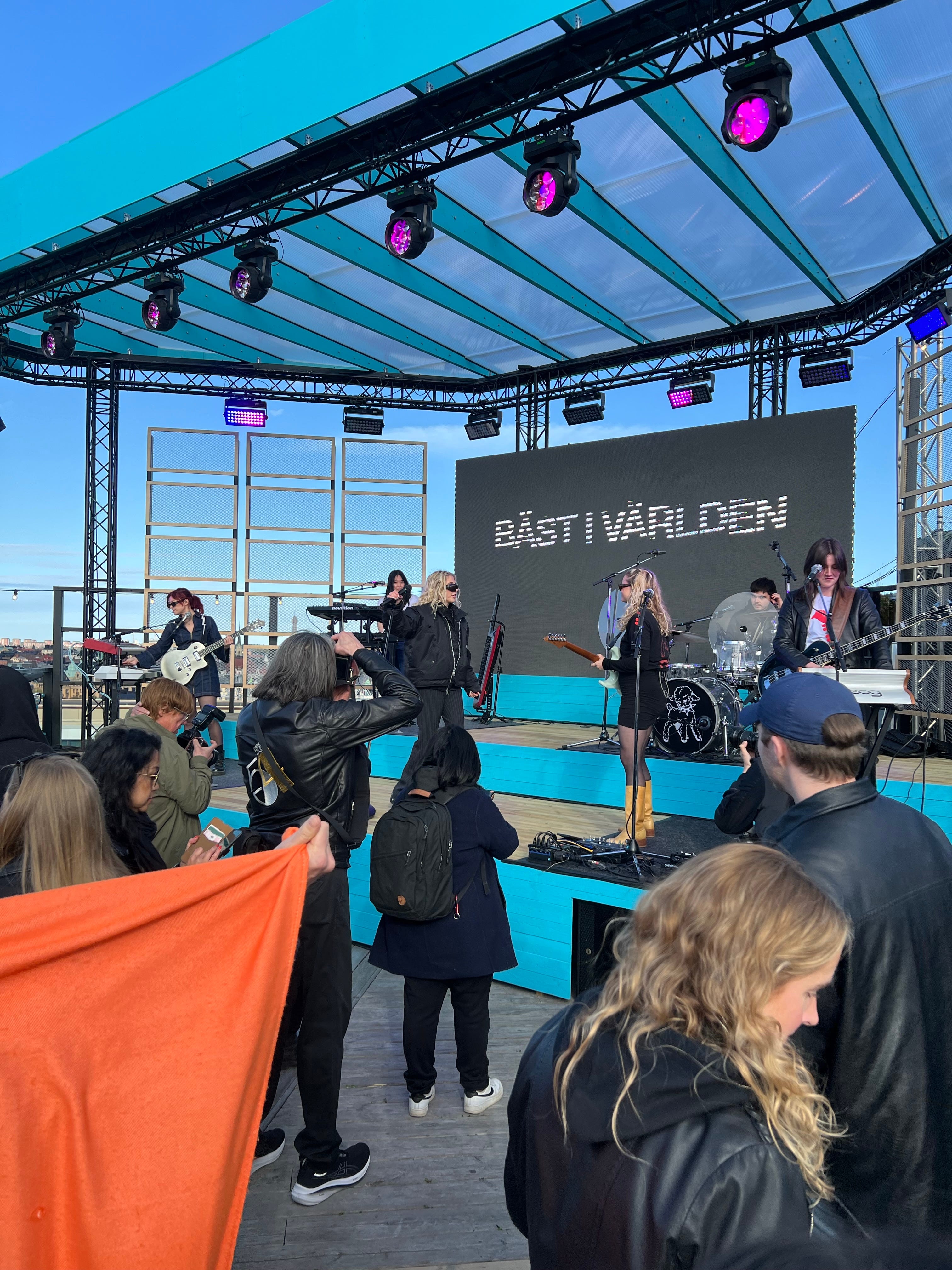 stockholm-under-stj-rnorna-hannah-graaf-damernas-v-rld