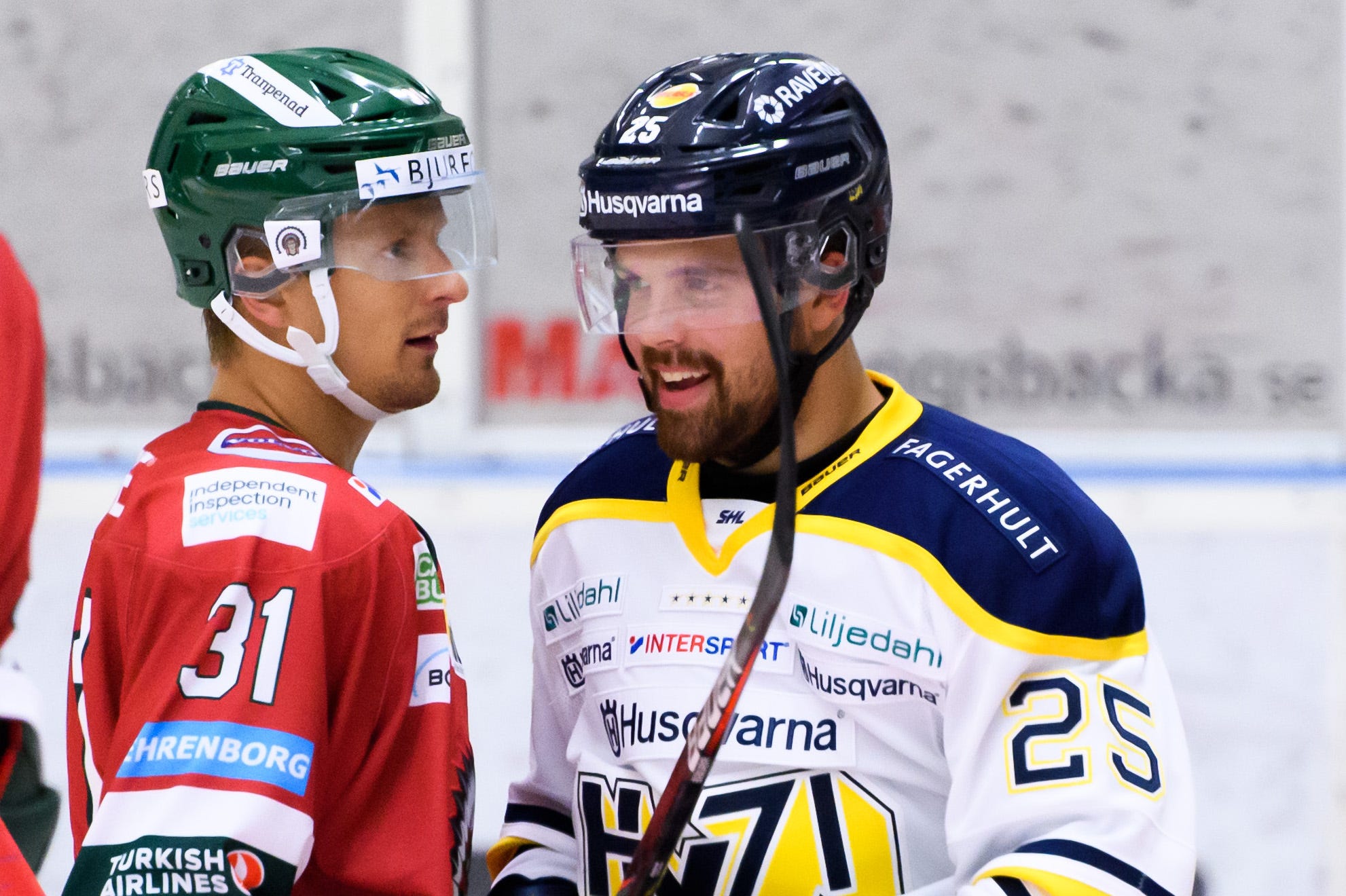 Tre SHL-lag klev in i säsongen | Mr Madhawk | Expressen