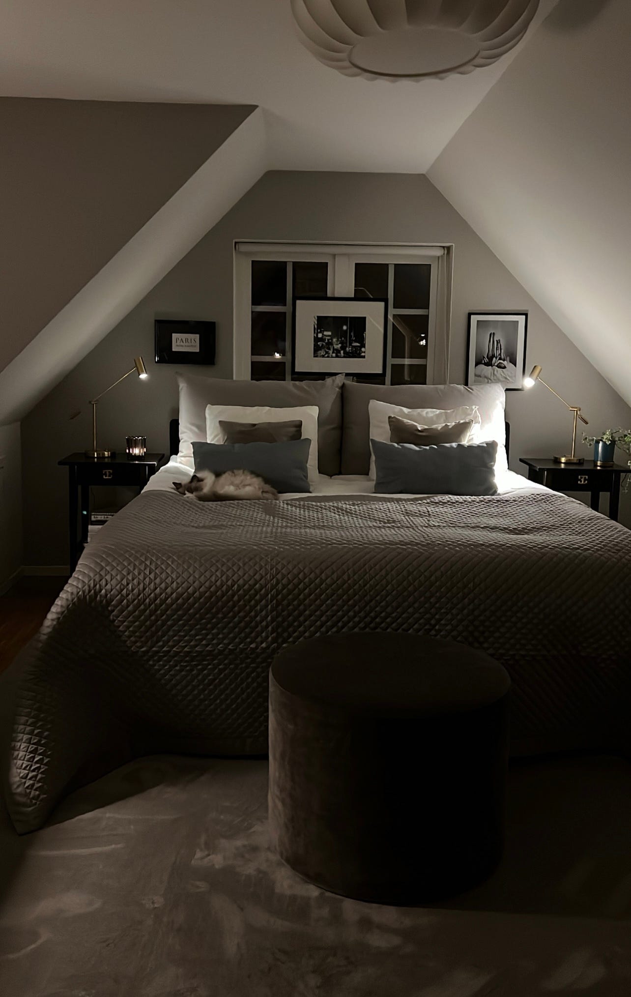 Rus va ukraina porno aktrisalar katalogi Rus yakkaxon sargish porno