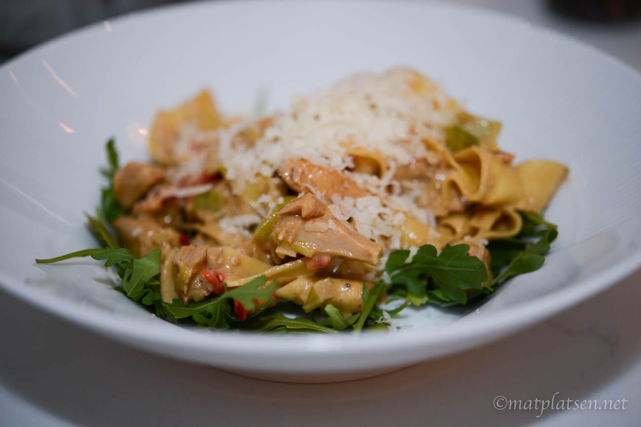 Pasta med sweet chili och kyckling MATPLATSEN Amelia